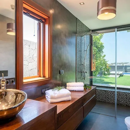 Luxury And Harmony House * Playa Blanca